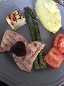 Grillad halloumi är ett perfekt tillbehör